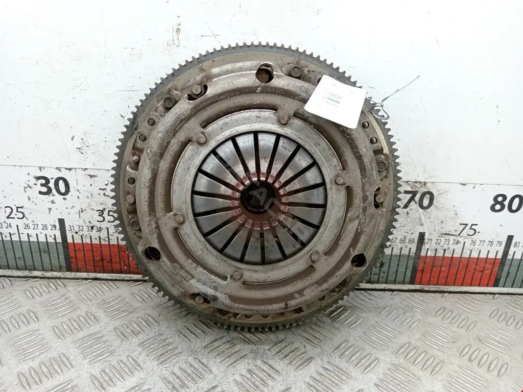 Маховик 030105269C, 030105271D, 038105269C