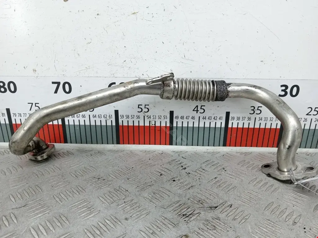Трубка системы рециркуляции EGR 03L131521, 03L131521AB, 03L131521AK