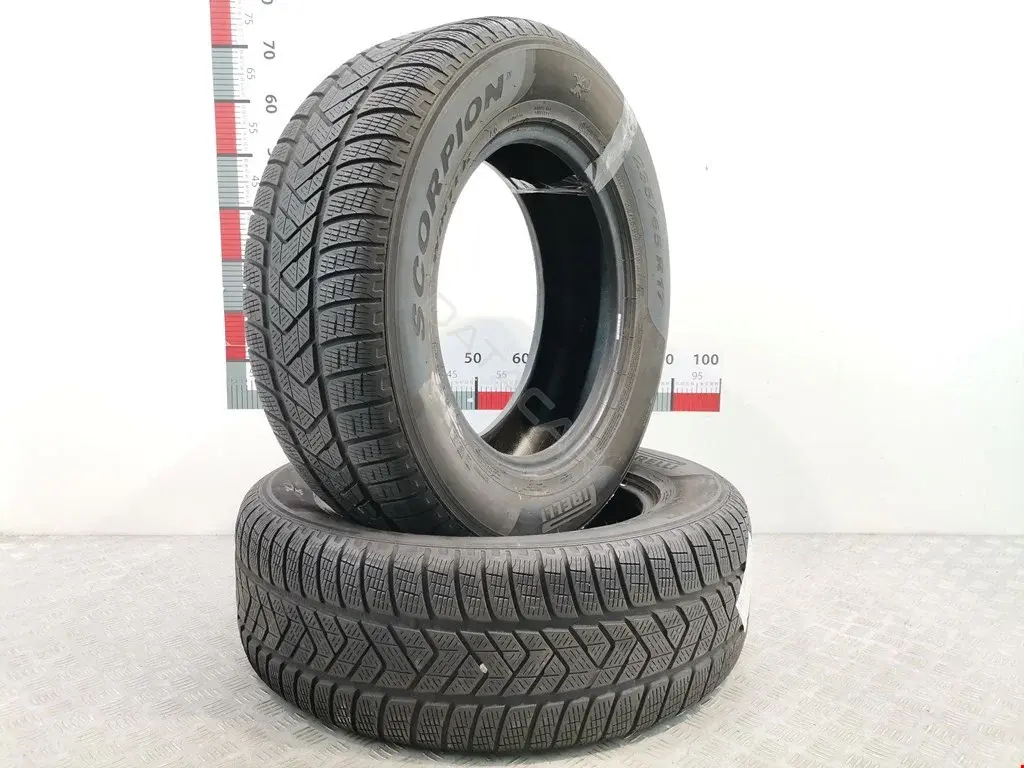 Шины 235, 55R17