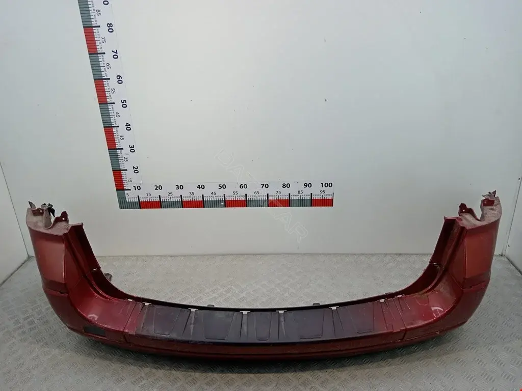 Задний бампер 8200141079