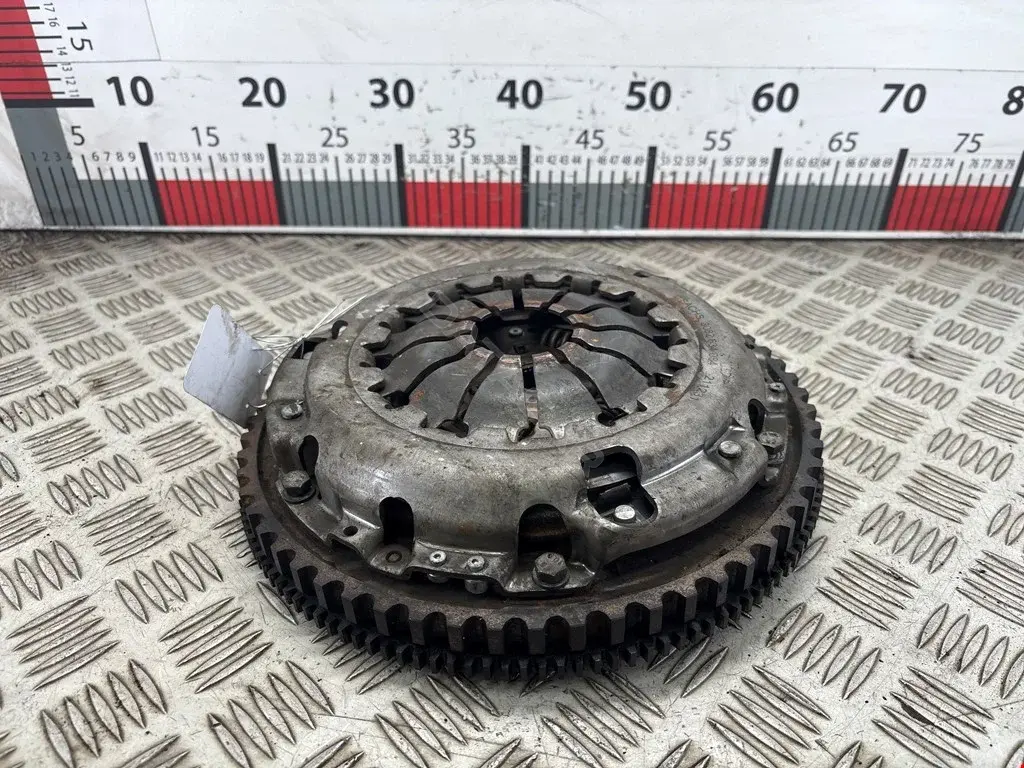 Маховик 123000750R, 6001543044, 7700014075
