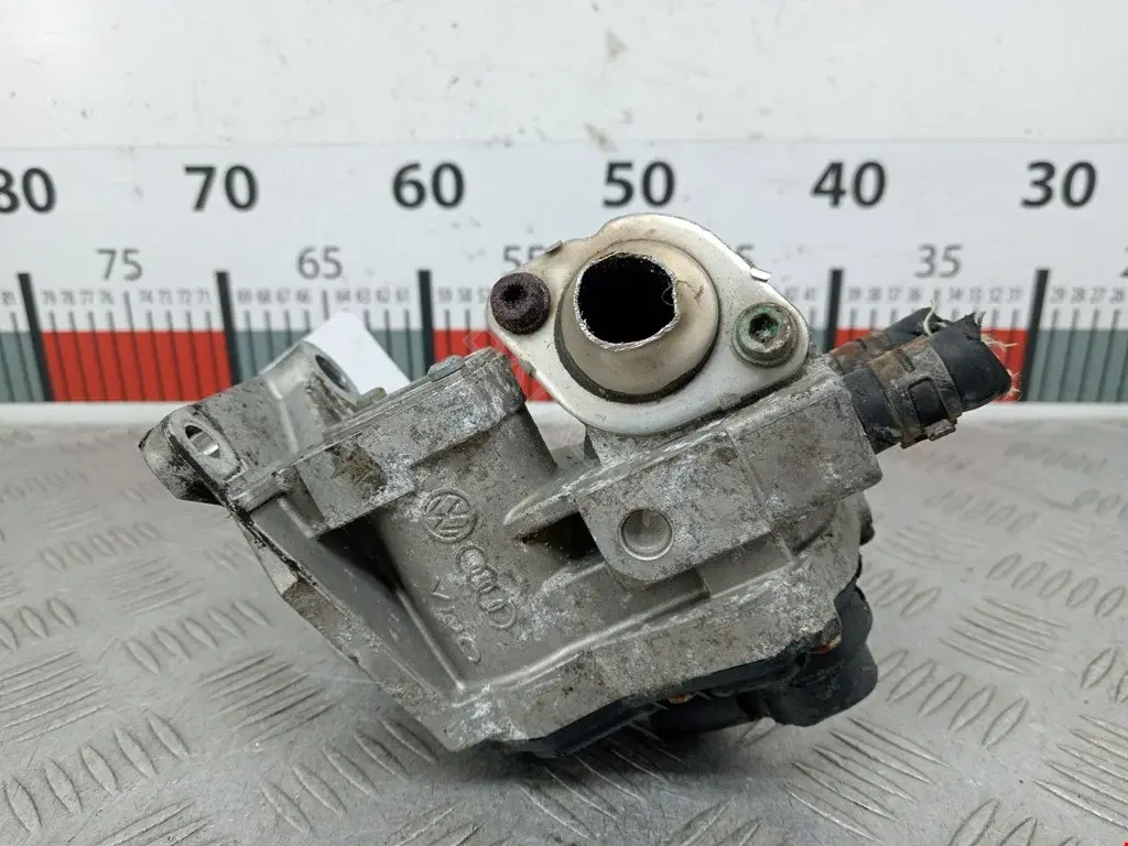 Клапан ЕГР 06F131503B, A2C53082890