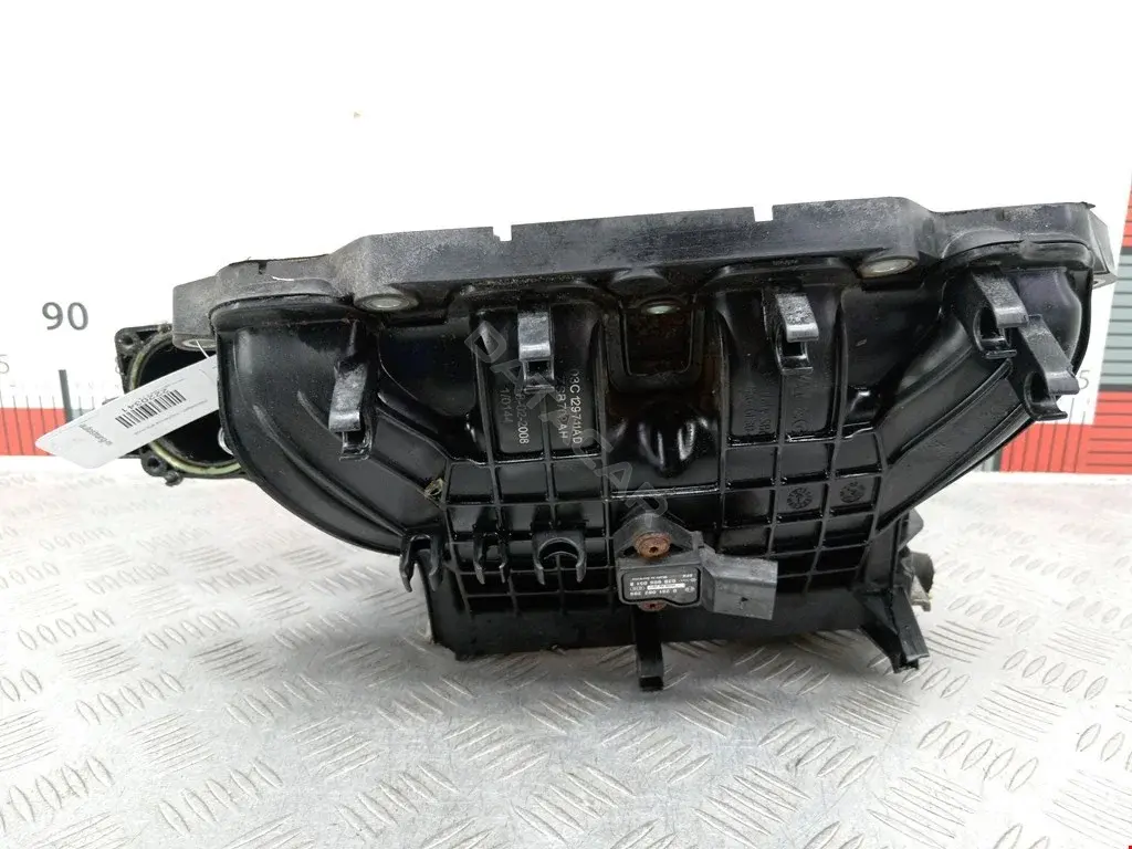 Коллектор впускной 02D30430, 03C129709AH, 03C129709BD