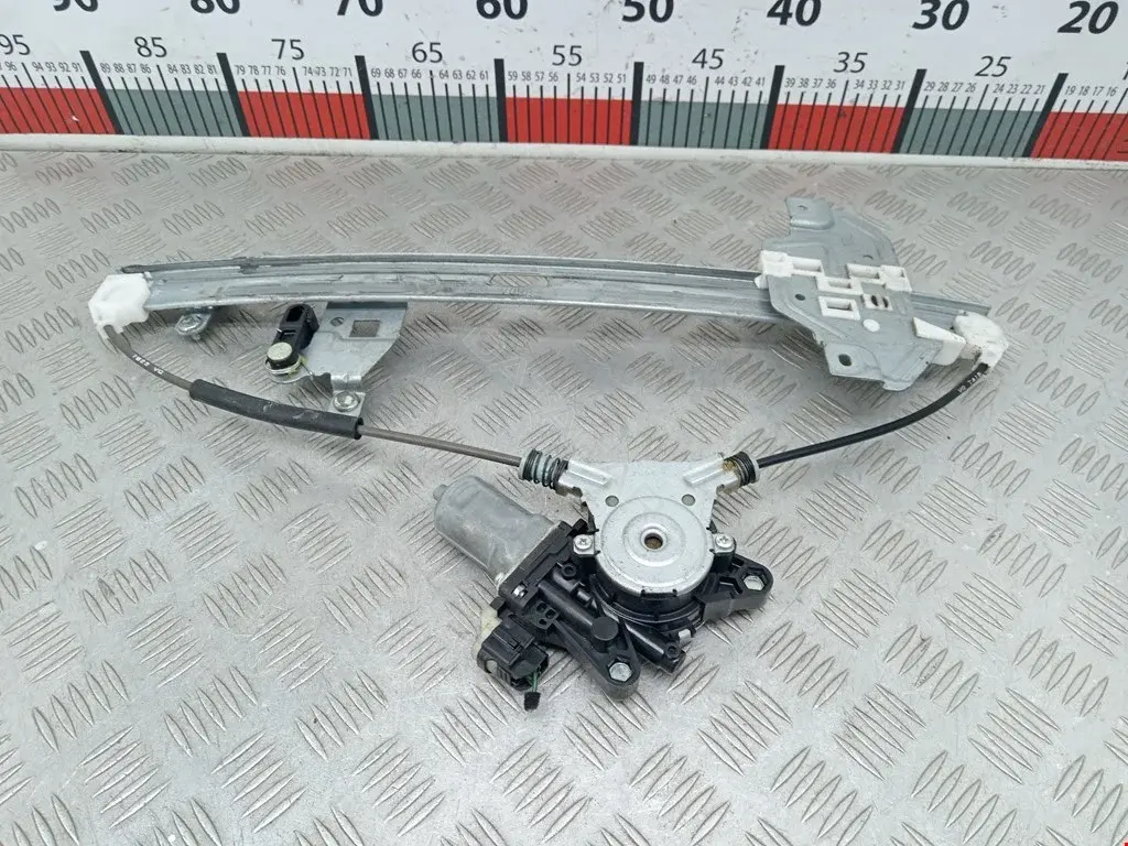 Стеклоподъемник 824504D020, 834014D000, ADG01364