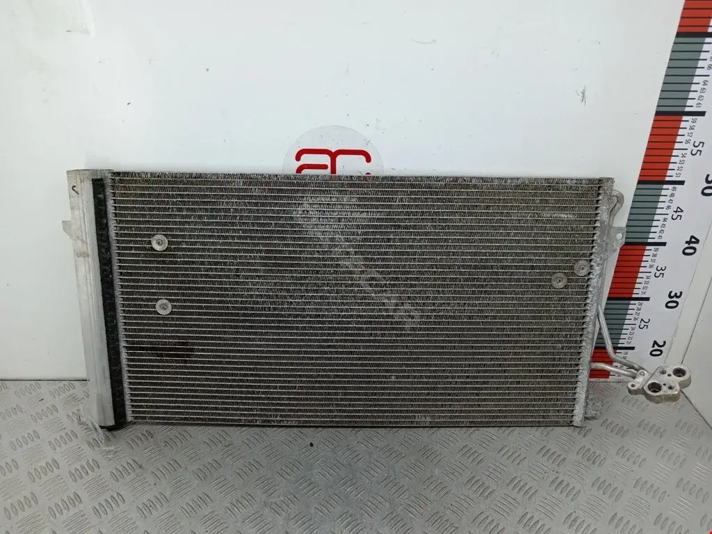 Радиатор кондиционера 7L0820411F, 7L0820411G, RC0525