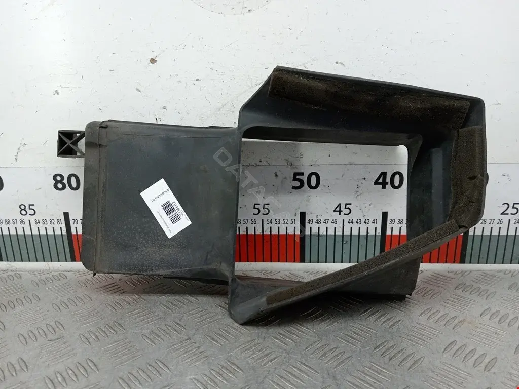 Воздуховод BM518121AF