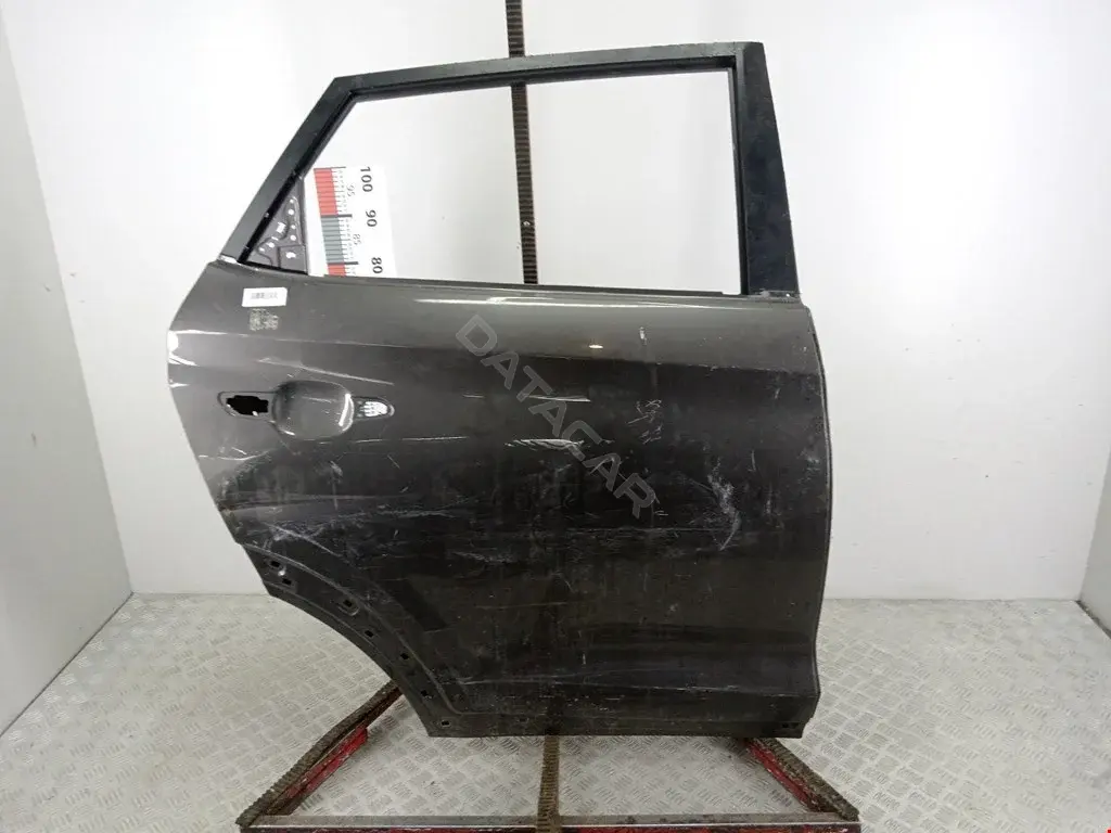 Дверь 3178718, 77004D3000, 77004D7000