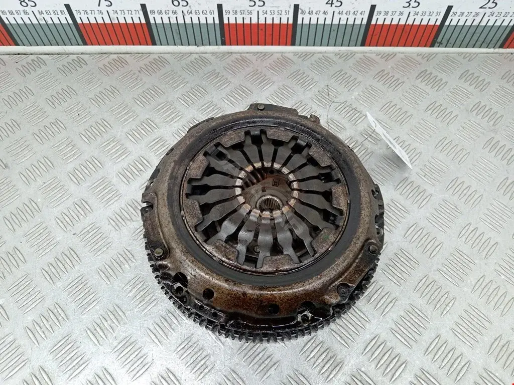 Маховик 7701475094, BOR7701475094