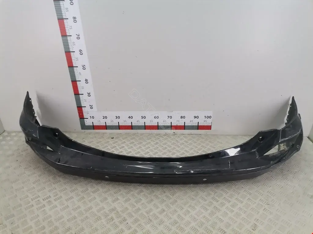 Задний бампер 5215942190, 5506008178950P, 8102951