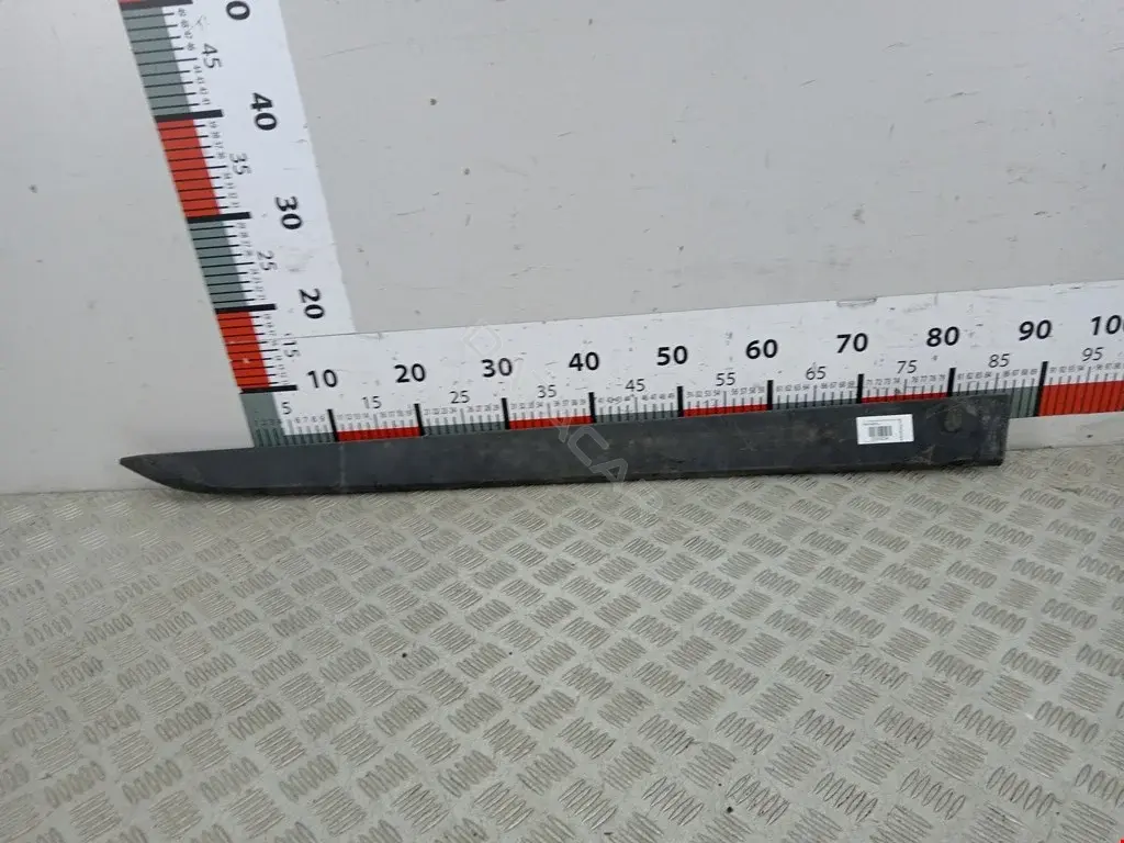 Молдинг двери 87714H0500
