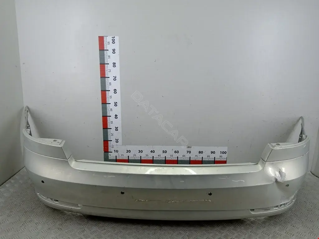 Задний бампер 1ZU807417, 1ZU807421