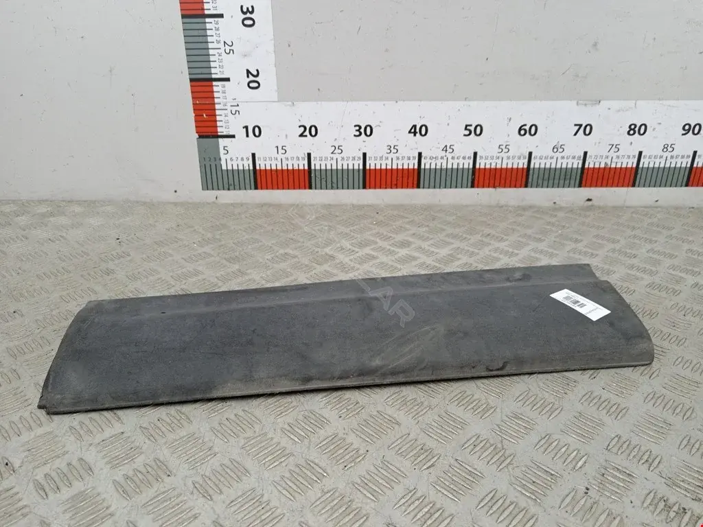 Молдинг двери 828714EA0A