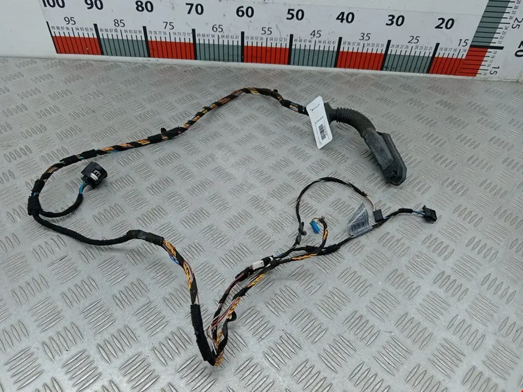 Проводка двери 61126938226, 693822606