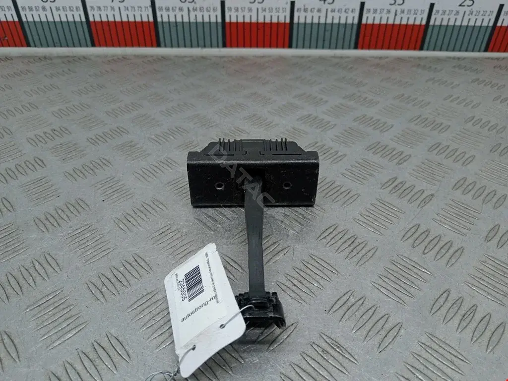 Ограничитель двери 2051Z31, 2312167, 51217141024
