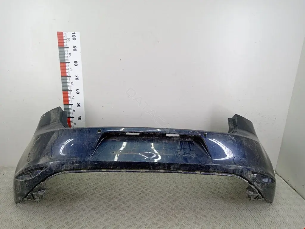 Задний бампер 5G6807421, 5K6807417
