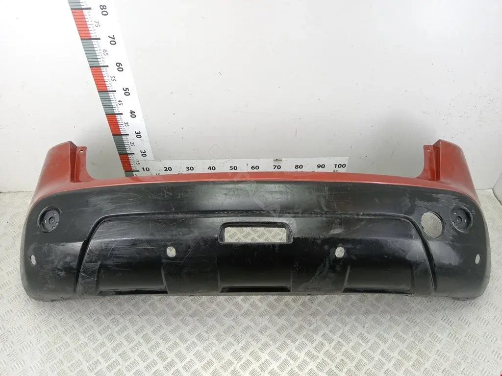 Задний бампер 15QS1004, 1617950, 1617950A1
