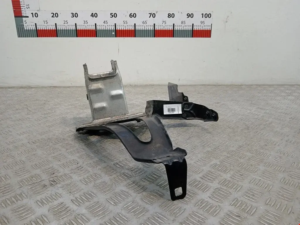 Кронштейн фары 0066241, 0655661, 1489BL