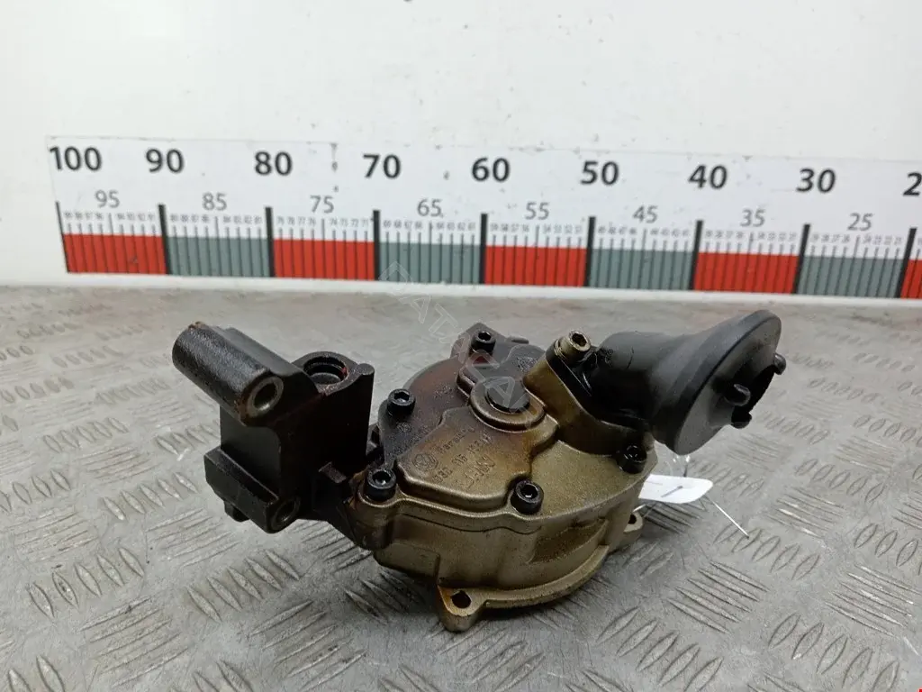 Масляный насос 03C115105AB, 03C115105H, 03C115105L