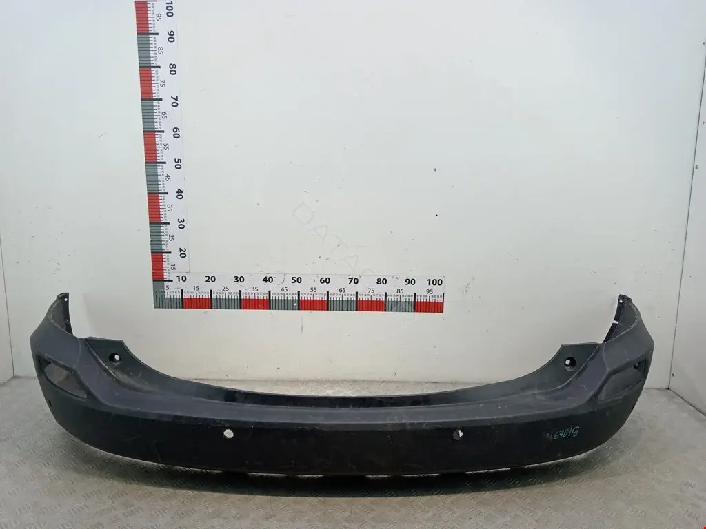 Задний бампер 5215942190, 5506008178950P, 8102951