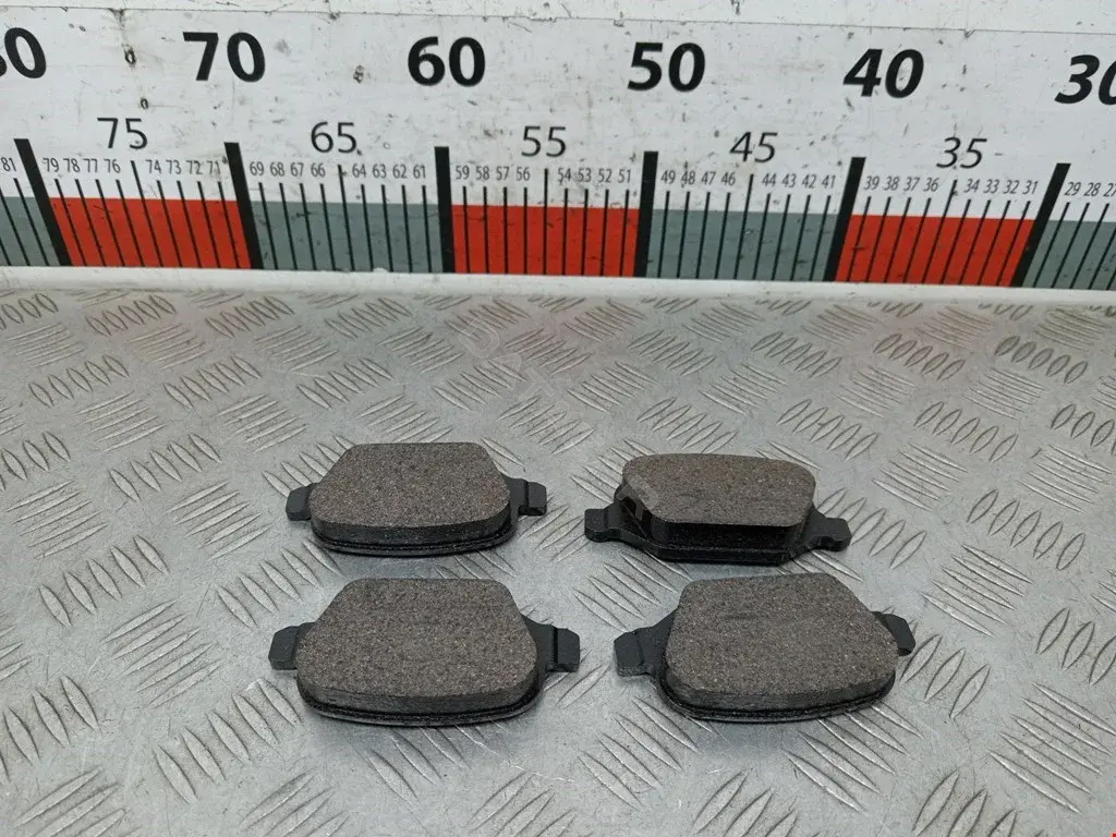 Тормозные колодки 71770004, BD2827, T1240