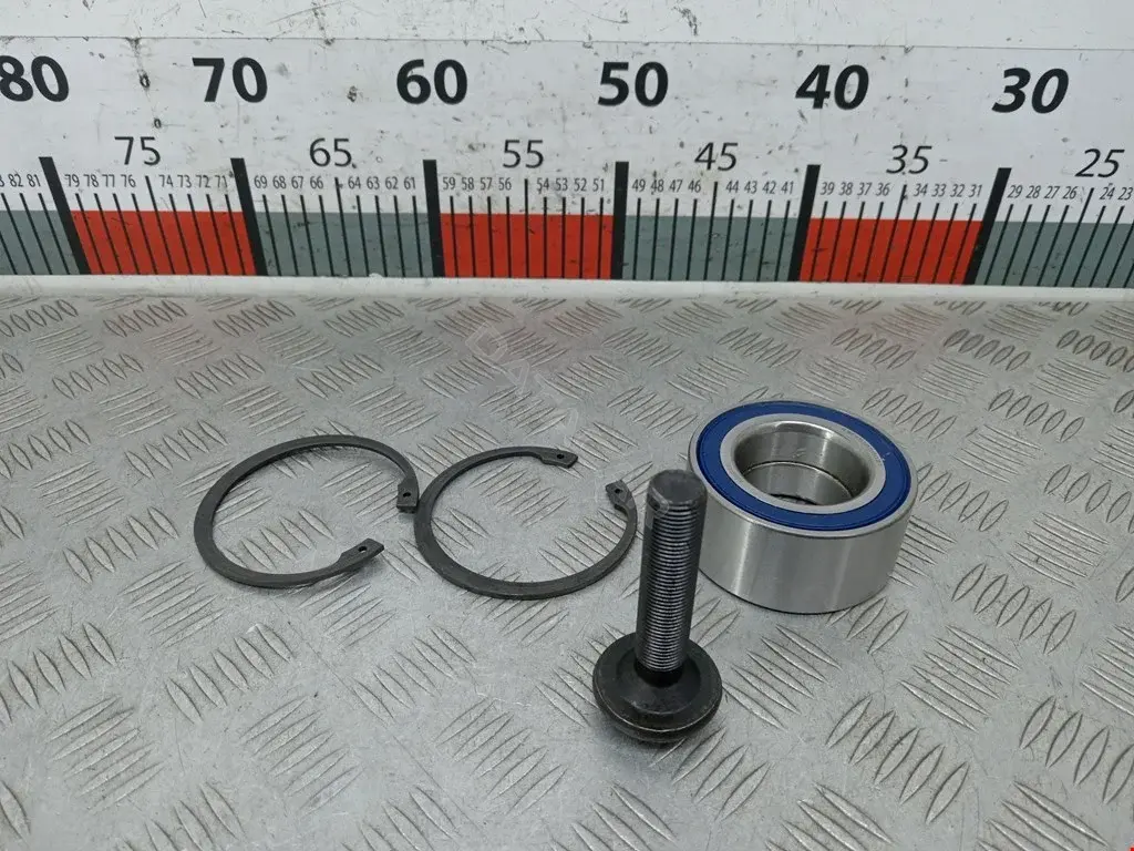 Подшипник ступицы 2010005, 443498625A, WB1057