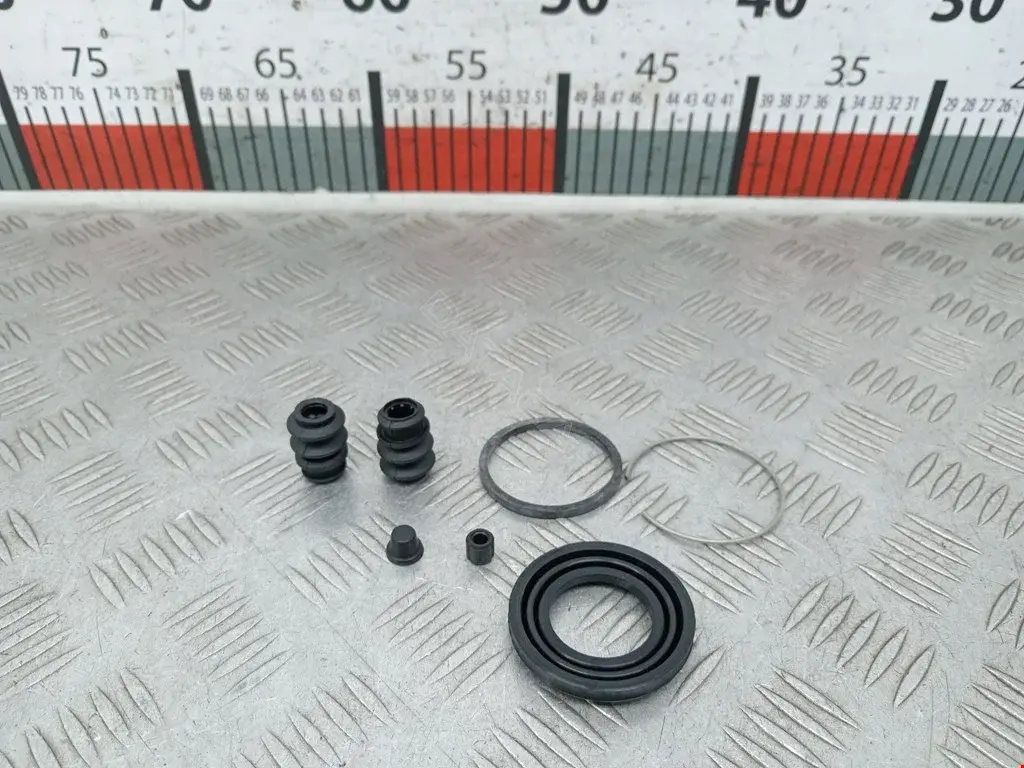 Ремкомплект суппорта 243008, MB858466