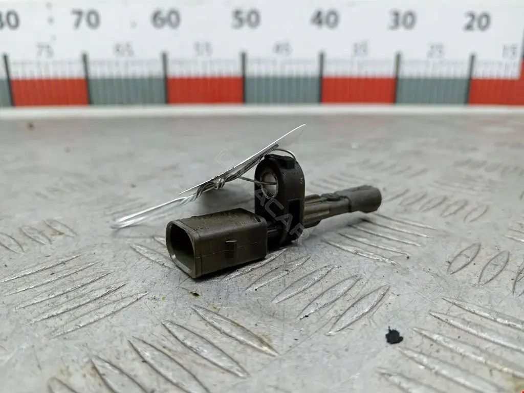 Датчик АБС 058576B, 0665878SX, 06S579
