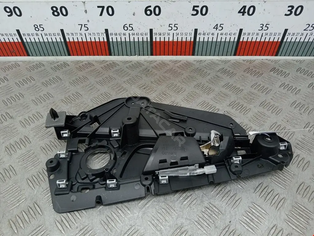Ручка двери 4G0839020