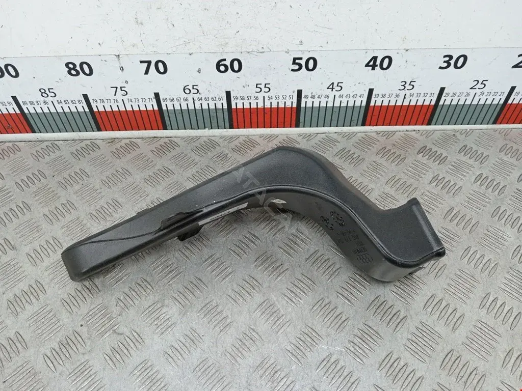 Воздуховод 4G2819151
