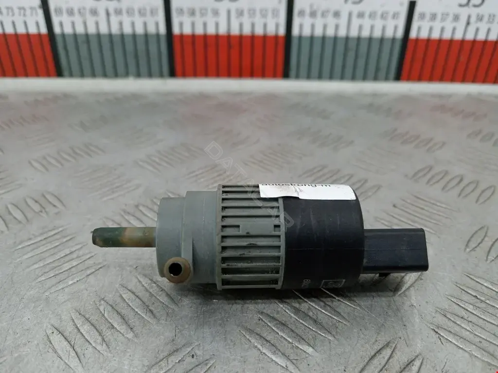 Насос омывателя 6M2113K082AB