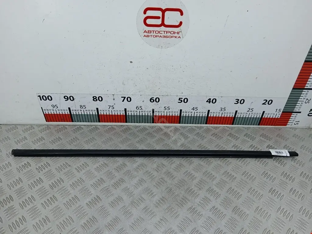 Молдинг двери 80820JD00A
