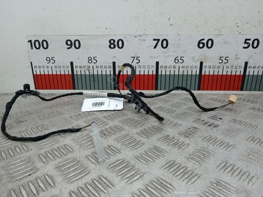 Проводка двери 4G5971693