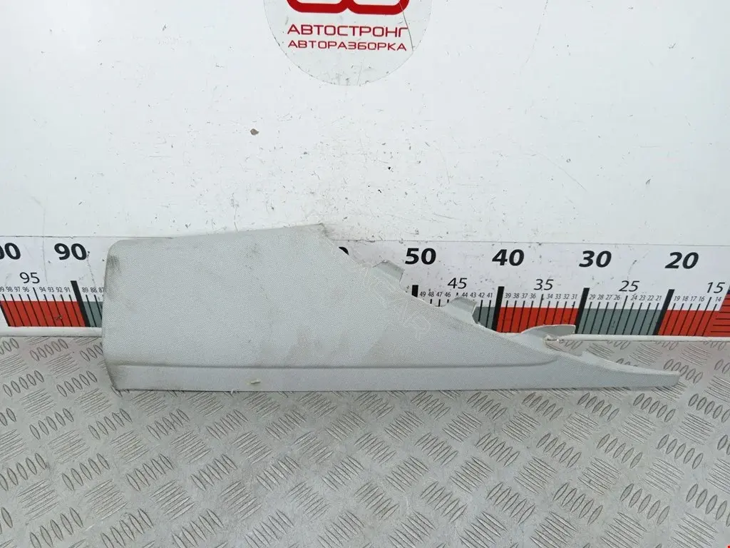 Обшивка стойки 4G5867245