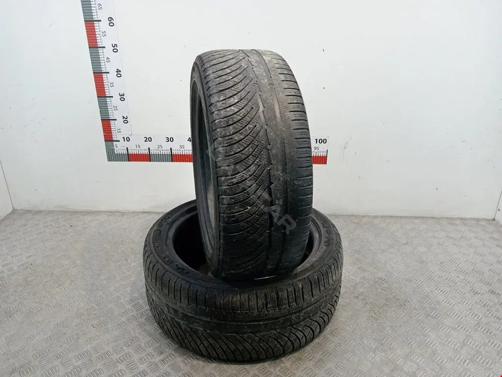 Шины 245, 45R18