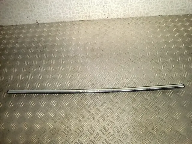 Молдинг двери 5154060