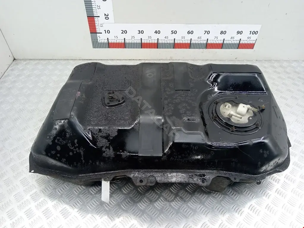 Топливный бак 1700A138