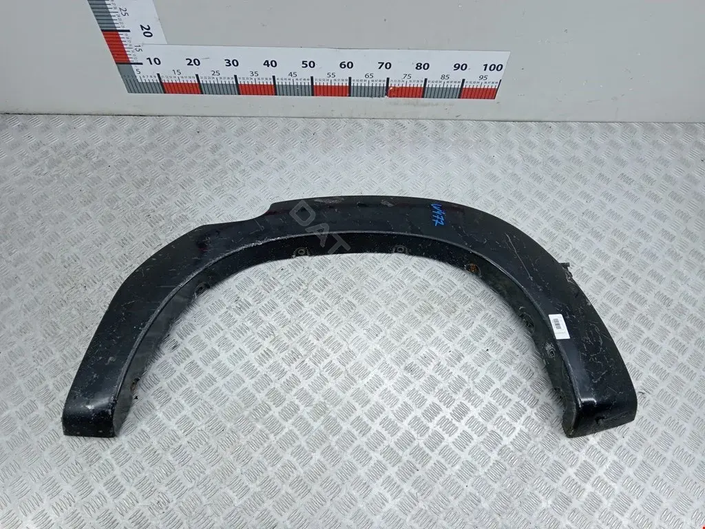 Накладка бампера 616820K050