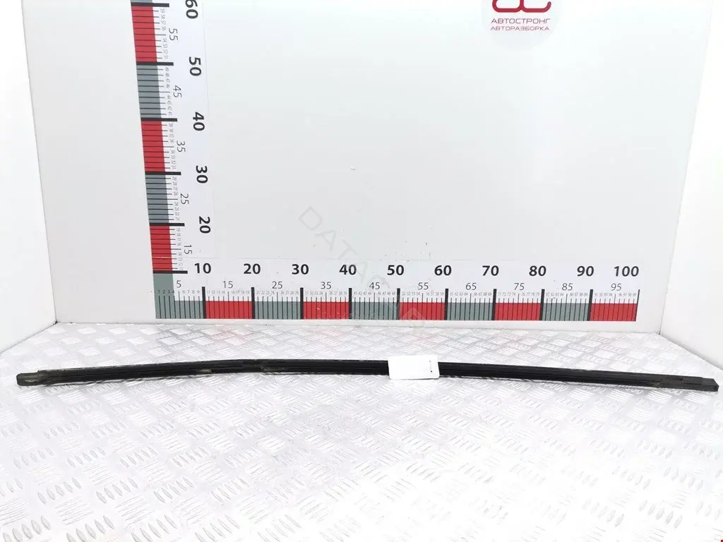 Молдинг двери 2057837