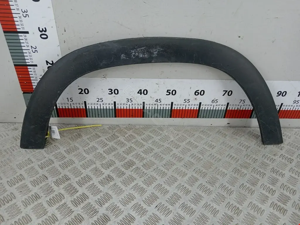 Накладка бампера 95074288
