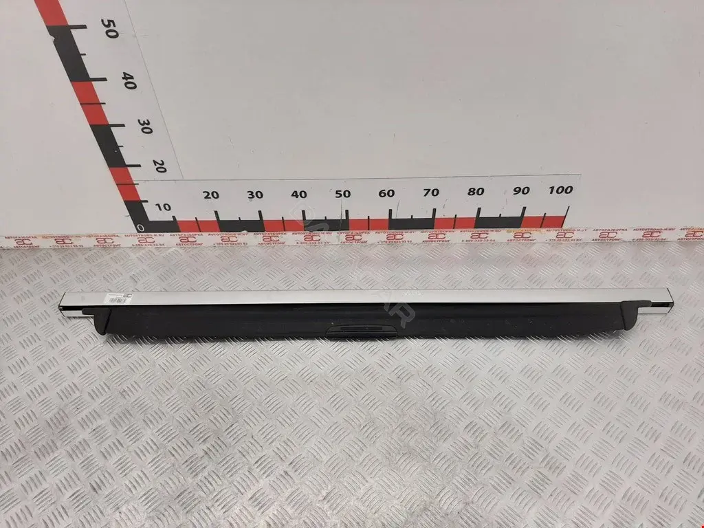 Шторка багажника 65550AG040JC