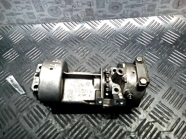 Вал балансировочный 059103325, 059103337B