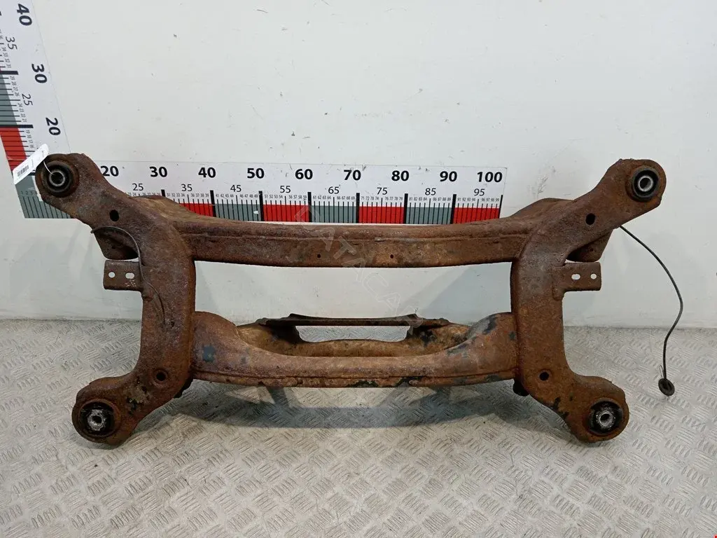 Балка подвески 2250528