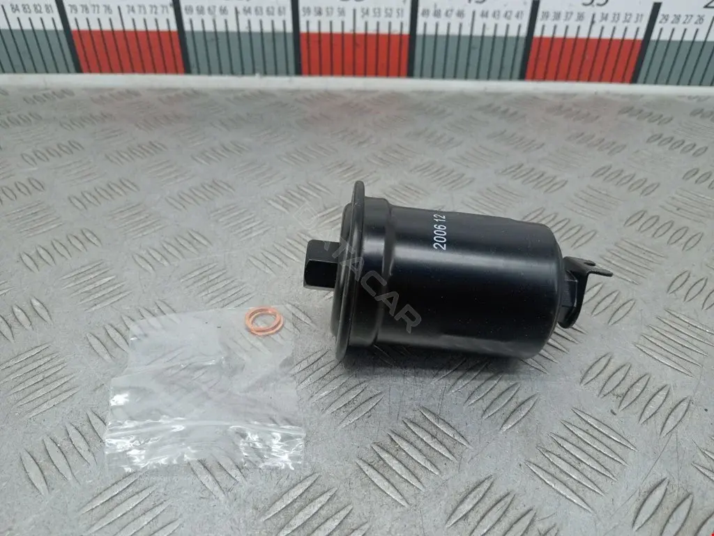 Топливный фильтр B35030PR, LFU01, MB504756