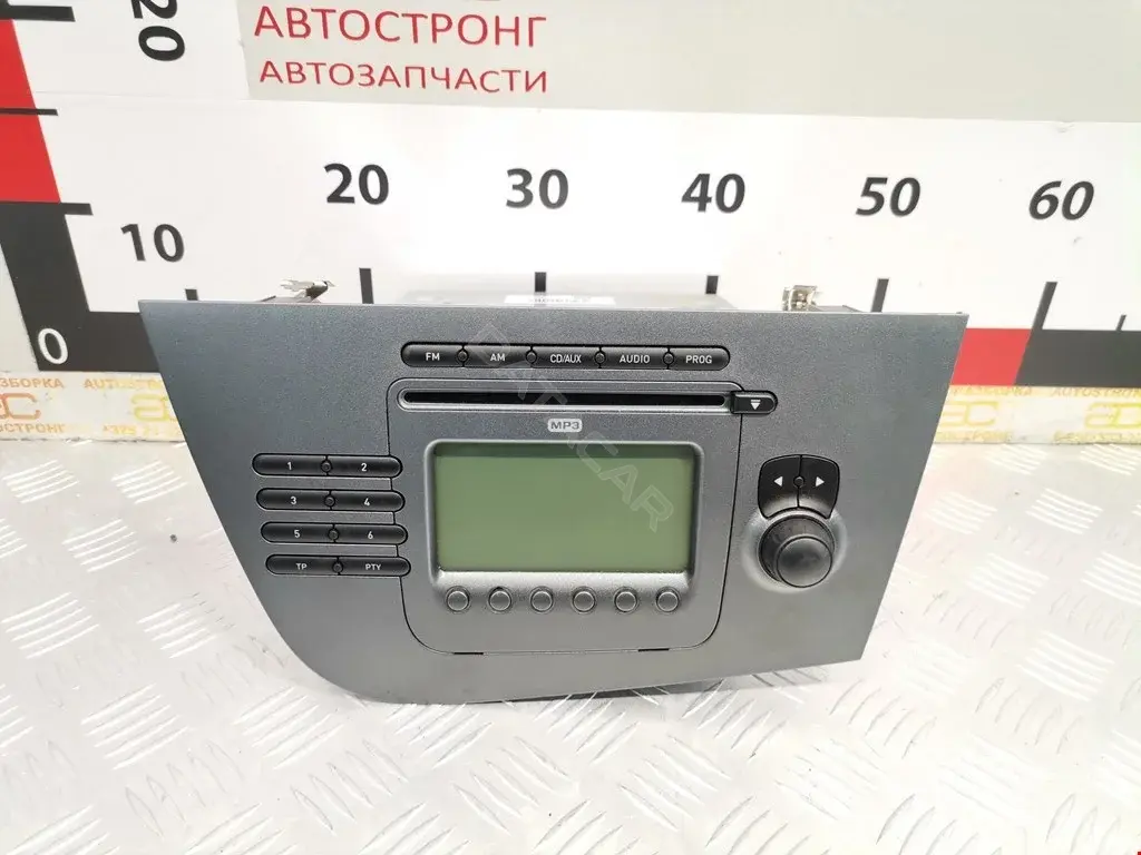 Магнитола 1P2035186A
