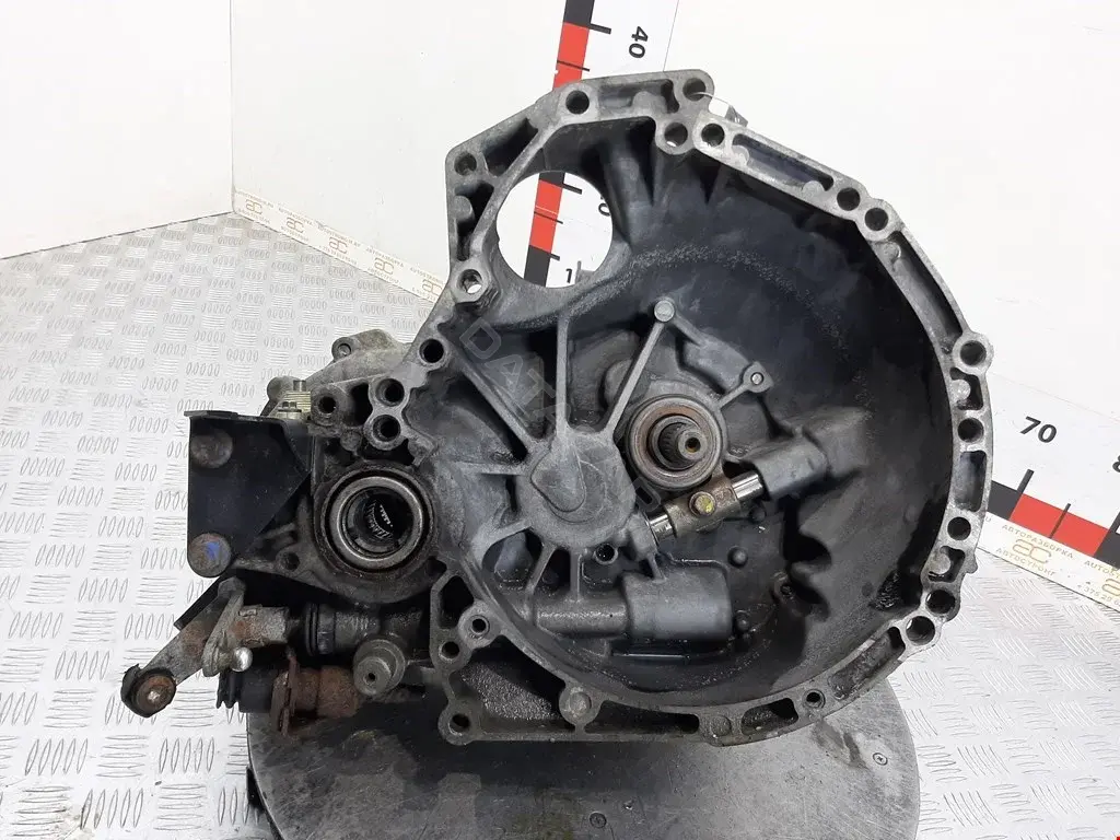 Механическая коробка передач (МКПП) TRC102670N, TRD100720