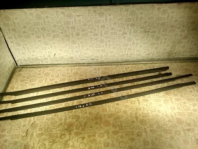 Молдинг двери 777919C000, 9153531