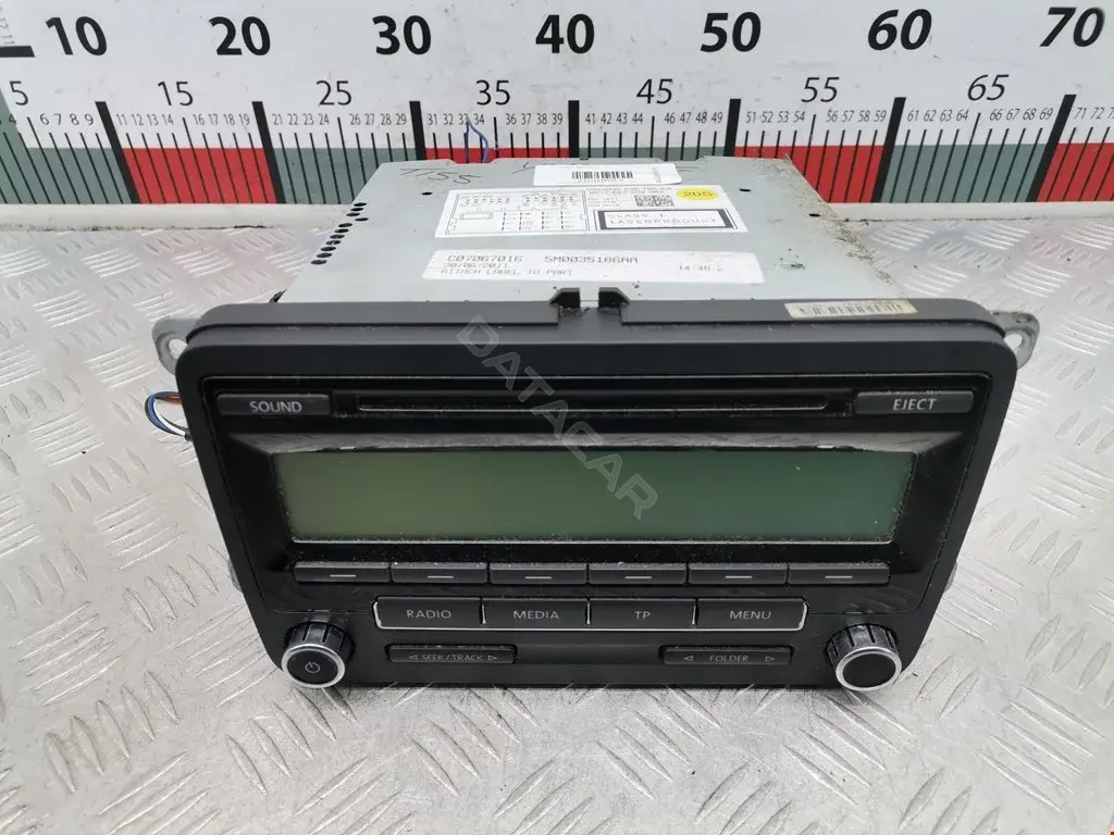Магнитола 5M0035186AA, 7647202360