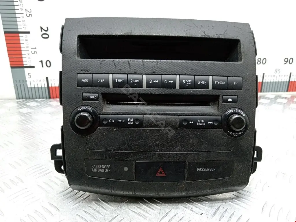 Магнитола 34U245, 8701A261