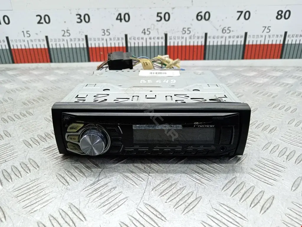 Магнитола DEH1600UB