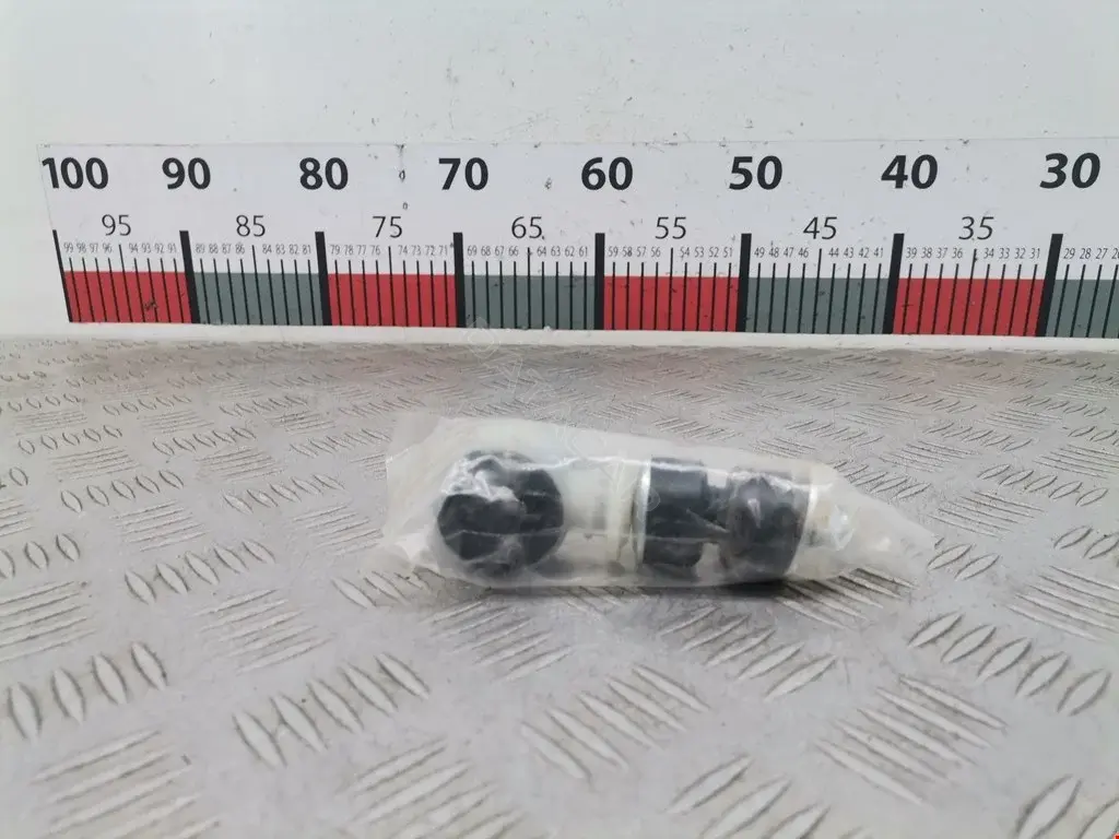 Стойки стабилизатора 180470K, 90278577, C7027LR